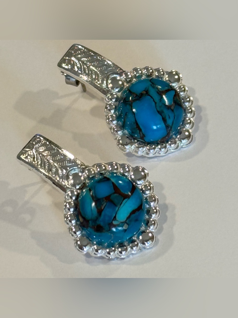 New Montana Silversmith Turquoise Earrings Blue & Silver Tone Western Women’s - Picture 3 of 5